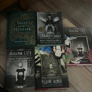 Miss Peregrine's Peculiar Children Book Set